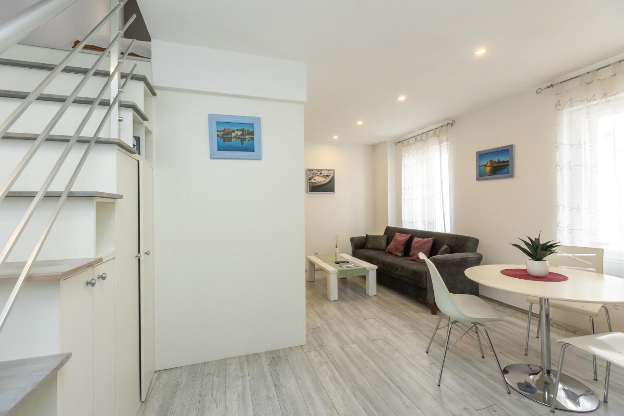 Alpha Loft 1Br Apartment In Center Zadar Luaran gambar